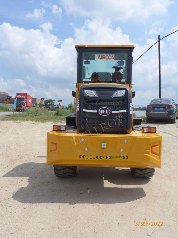 Front 2.5 Ton Wheel Loader Bucket Capacities 1.1M3 Impact Resistance