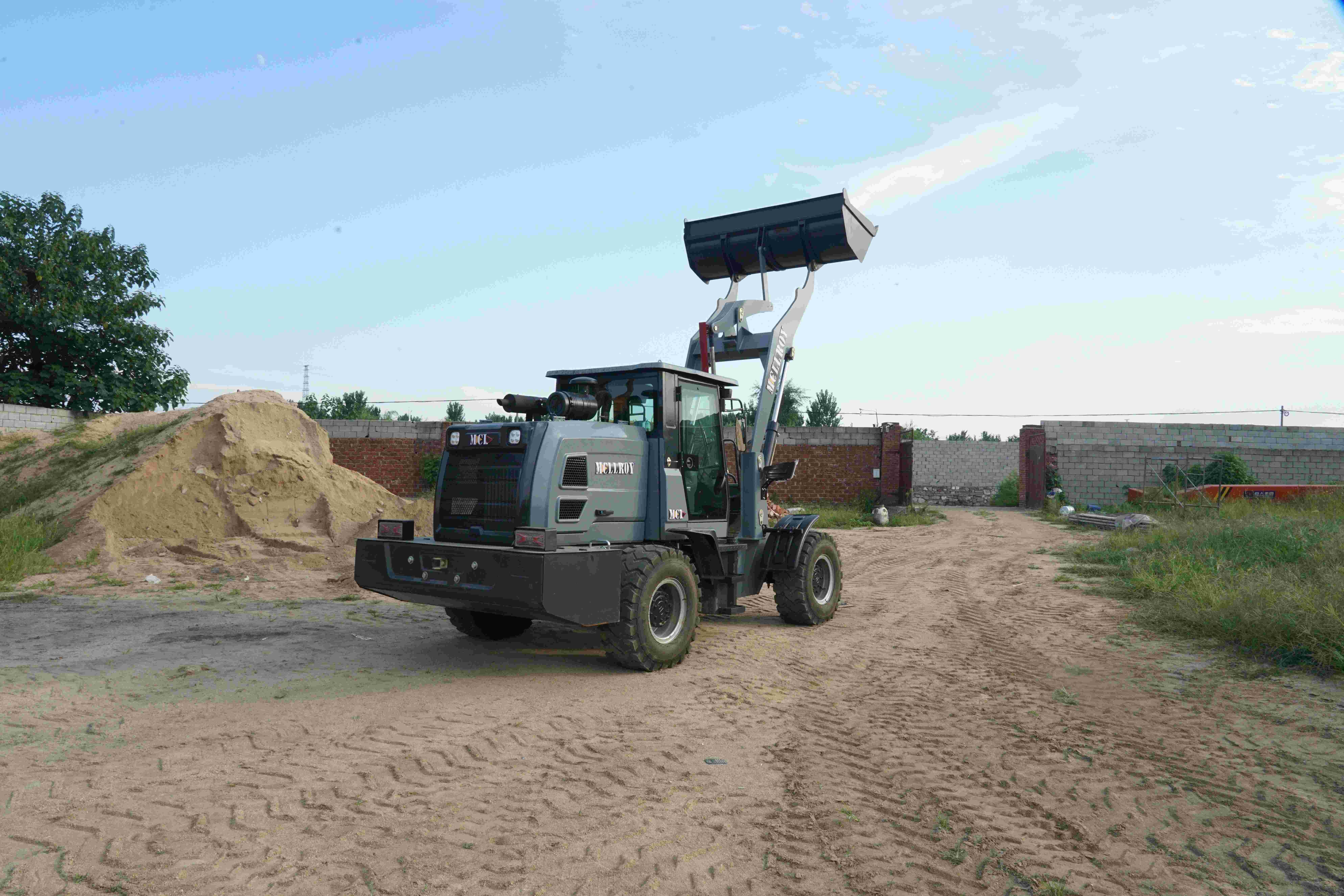 Mini Compact 918 Wheel Loader Item MCL918D ZL918D