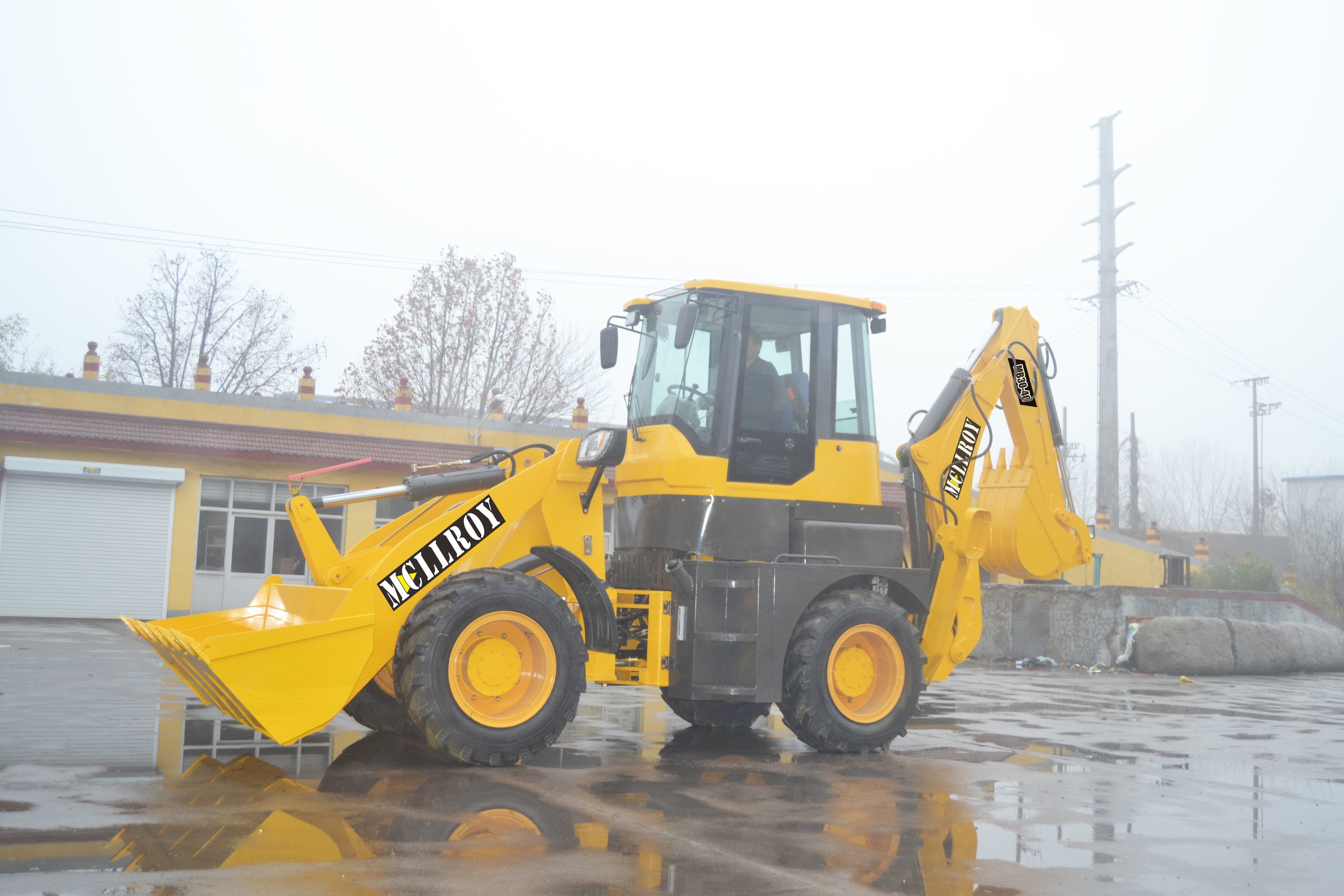 1.5m3 Bucket Capacity Compact Backhoe Loader MCLLROY MB30-40 3 Ton Loading Weight