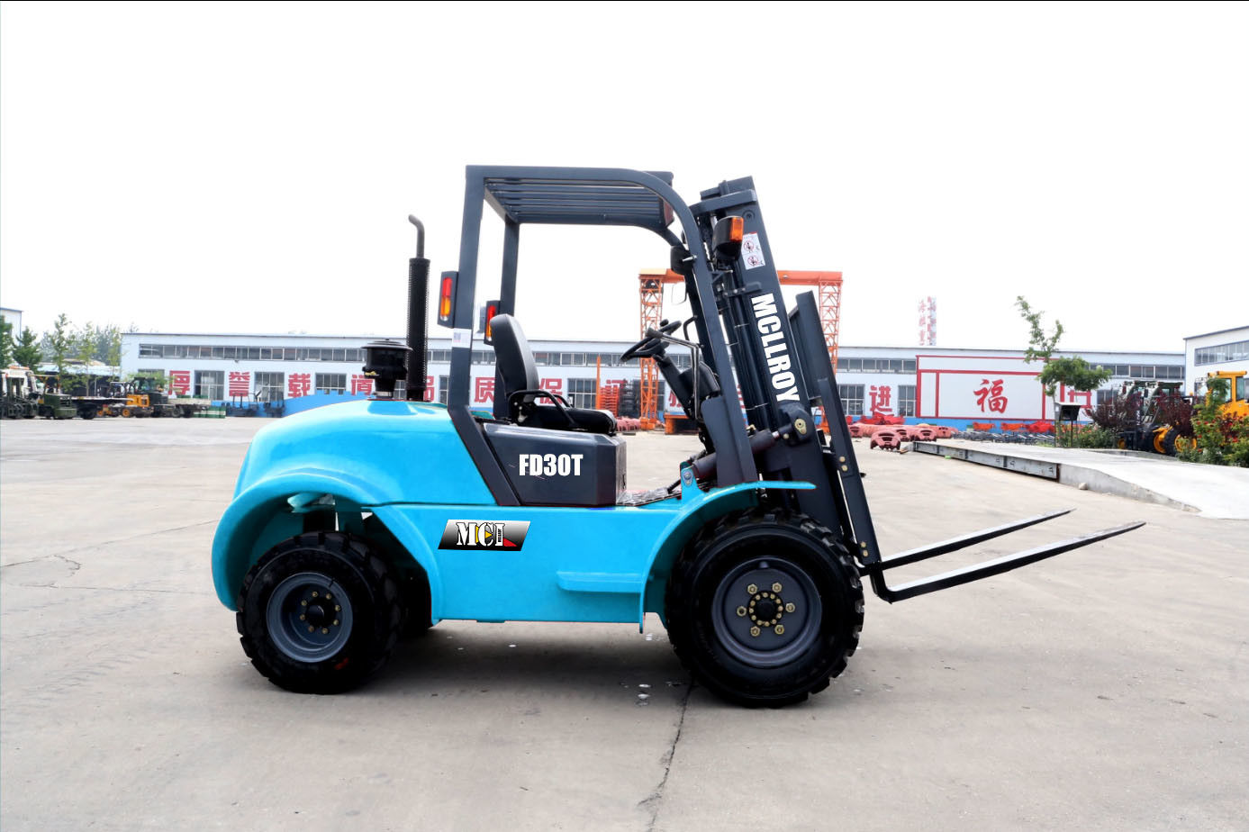 Productive Interal Combustion All-terrain Forklift Truck Working Pressure 18.5 Mpa